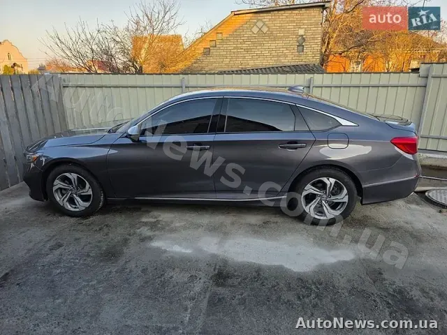 2019 Honda Accord EXL, VIN 1HGCV1F55KA073936, nr rej. КА8823ОХ — zdjęcie 15 (autoria)