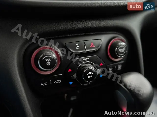 2014 Dodge Dart — zdjęcie 13 (autoria)