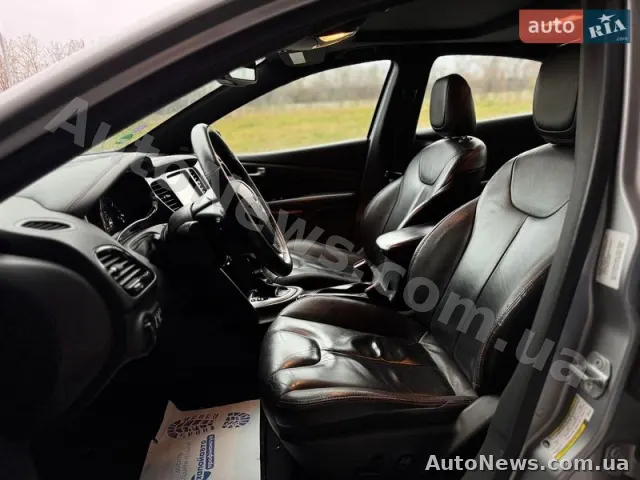2014 Dodge Dart — zdjęcie 18 (autoria)