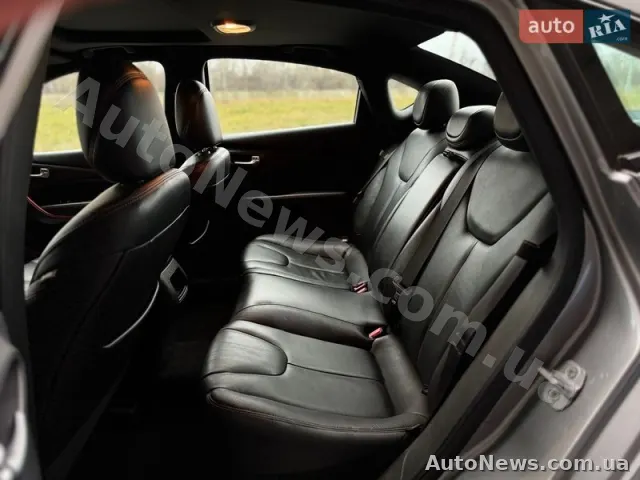2014 Dodge Dart — zdjęcie 19 (autoria)