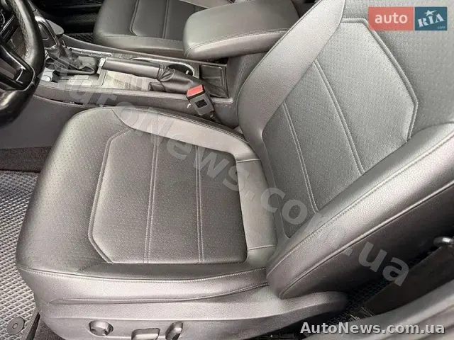 2016 Volkswagen Passat, VIN 1VWBT7A30HC000511, держномер КА3127МН — фото 21 (autoria)
