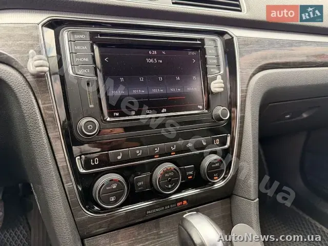 2016 Volkswagen Passat, VIN 1VWBT7A30HC000511, держномер КА3127МН — фото 28 (autoria)