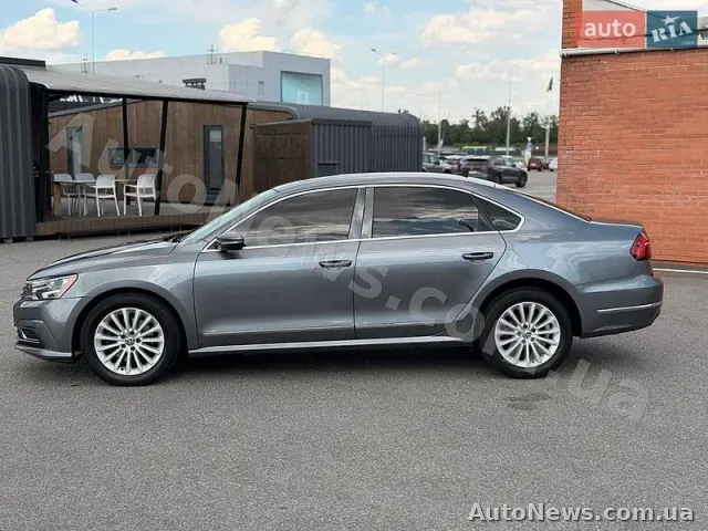 2016 Volkswagen Passat, VIN 1VWBT7A30HC000511, держномер КА3127МН — фото 7 (autoria)