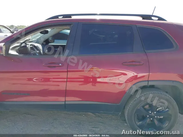 2021 Jeep Cherokee — фото 15 (iaai)