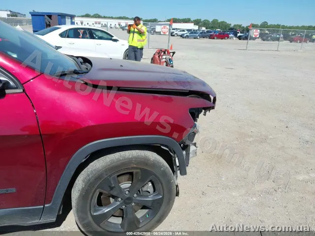2021 Jeep Cherokee — фото 18 (iaai)