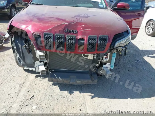 2021 Jeep Cherokee — фото 6 (iaai)