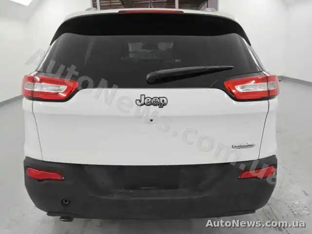 2017 Jeep Grand Cher, VIN 1C4PJLCB0HD214646, plate СА8317КО — photo 6 (copart)