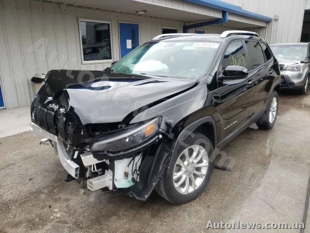 2018 Jeep Cherokee, VIN 1C4PJLCB2KD333080, nr rej. СА4689ІО — zdjęcie 2 (copart)