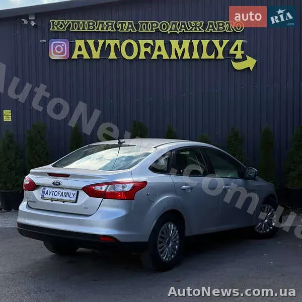 2011 Ford Focus SE, VIN 1FAHP3F27CL197895, nr rej. АЕ5214ТМ — zdjęcie 3 (autoria)