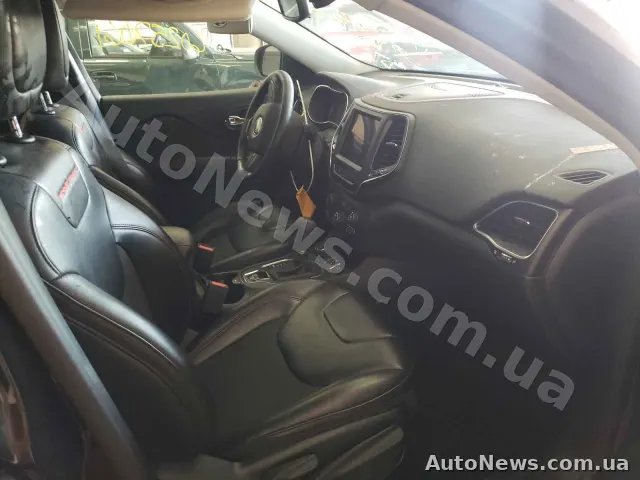 2020 Jeep Cherokee, VIN 1C4PJMBX5LD589265, госномер КА9404КЕ — фото 5 (copart)