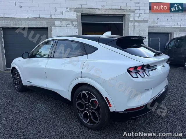 2021 Ford Mustang, VIN 3FMTK4SE7MME03320 — photo 14 (autoria)