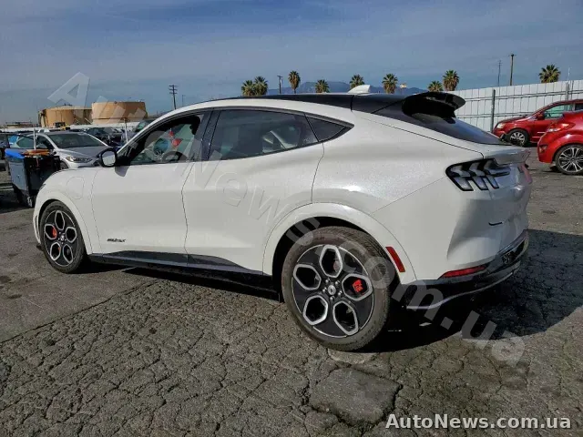 2021 Ford Mustang, VIN 3FMTK4SE7MME03320 — photo 2 (copart)