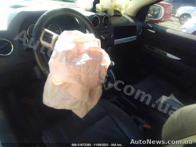 2016 Jeep Compass, VIN 1C4NJDEB7GD814105, nr rej. КА0604ІО — zdjęcie 5 (iaai)