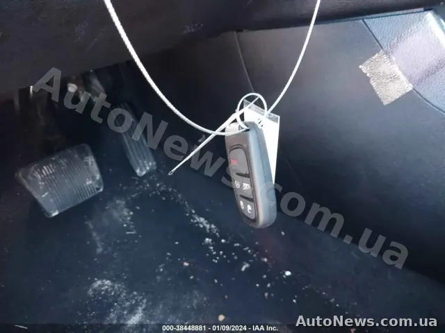 2019 Jeep Cherokee, VIN 1C4PJLLB0KD458076, nr rej. СВ4559ЕХ — zdjęcie 11 (iaai)