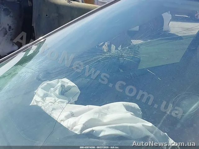 2019 Jeep Cherokee, VIN 1C4PJLLB0KD458076, nr rej. СВ4559ЕХ — zdjęcie 34 (iaai)