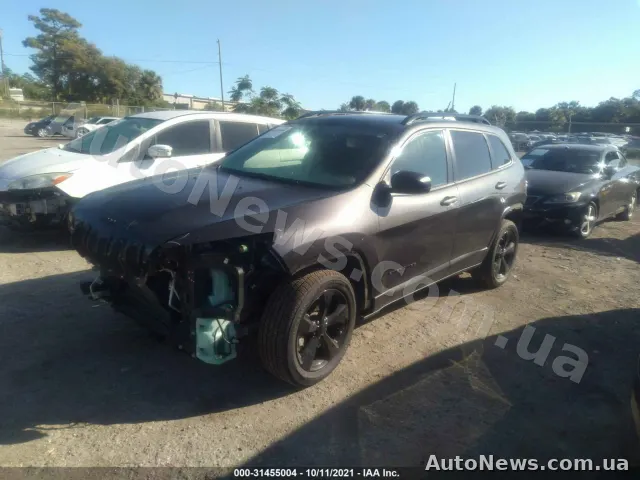 2017 Jeep Cherokee — фото 2 (iaai)