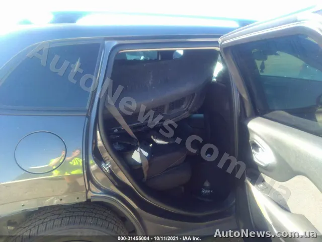 2017 Jeep Cherokee — фото 8 (iaai)