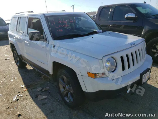 2015 Jeep Patriot, VIN 1C4NJRFB8FD438105, nr rej. КА0646РТ — zdjęcie 1 (copart)