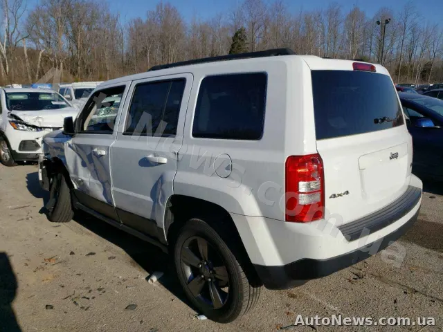 2015 Jeep Patriot, VIN 1C4NJRFB8FD438105, nr rej. КА0646РТ — zdjęcie 3 (copart)