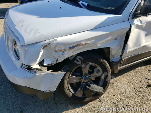 2015 Jeep Patriot, VIN 1C4NJRFB8FD438105, nr rej. КА0646РТ — zdjęcie 9 (copart)