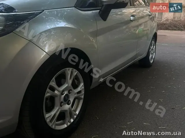 2015 Ford Fiesta, VIN 3FADP4BJ4FM172022, nr rej. ВХ8621НС — zdjęcie 11 (autoria)