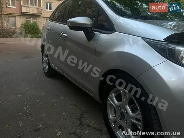 2015 Ford Fiesta, VIN 3FADP4BJ4FM172022, nr rej. ВХ8621НС — zdjęcie 12 (autoria)