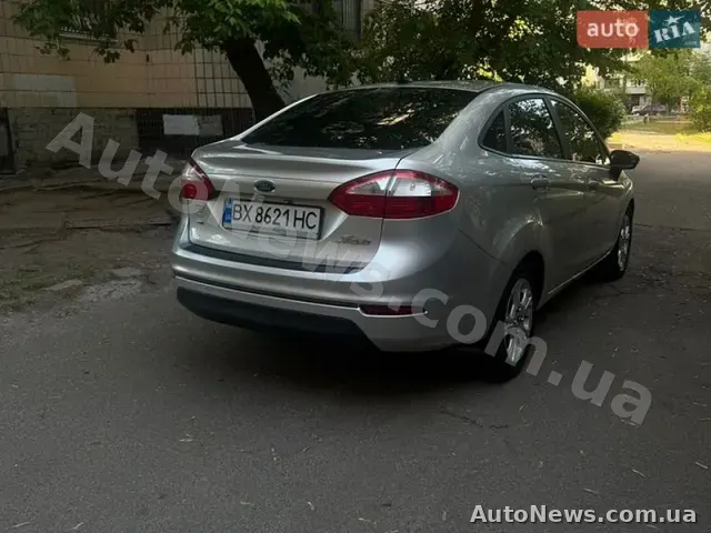 2015 Ford Fiesta, VIN 3FADP4BJ4FM172022, nr rej. ВХ8621НС — zdjęcie 5 (autoria)