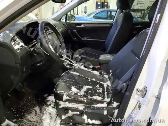 2022 Volkswagen Tiguan, VIN 3VV2B7AX8NM035088 — photo 7 (copart)