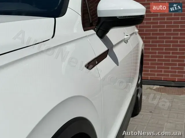 2022 Volkswagen Tiguan, VIN 3VV2B7AX8NM035088 — фото 10 (autoria)