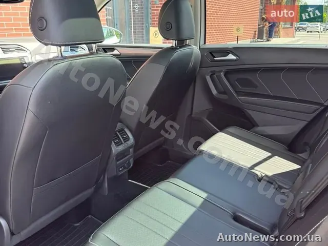 2022 Volkswagen Tiguan, VIN 3VV2B7AX8NM035088 — фото 17 (autoria)
