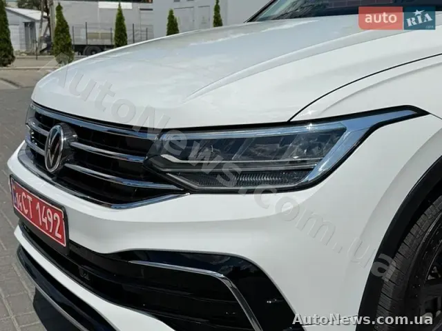 2022 Volkswagen Tiguan, VIN 3VV2B7AX8NM035088 — фото 5 (autoria)