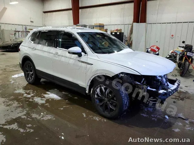 2022 Volkswagen Tiguan, VIN 3VV2B7AX8NM035088 — фото 4 (copart)