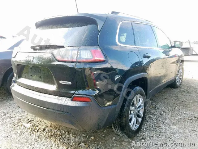 2019 Jeep Cherokee L — фото 4 (copart)