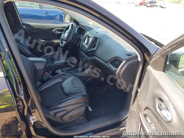 2019 Jeep Cherokee — фото 5 (iaai)