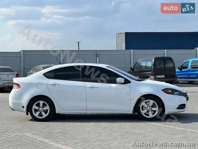 2014 Dodge Dart — photo 5 (autoria)