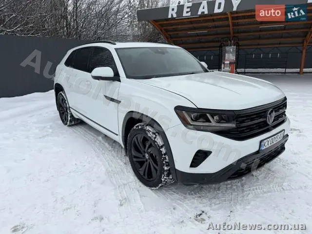 2021 Volkswagen Atlas Cross Sport, VIN 1V2TE2CA2MC215462, держномер АХ3367ОС — фото 1 (autoria)