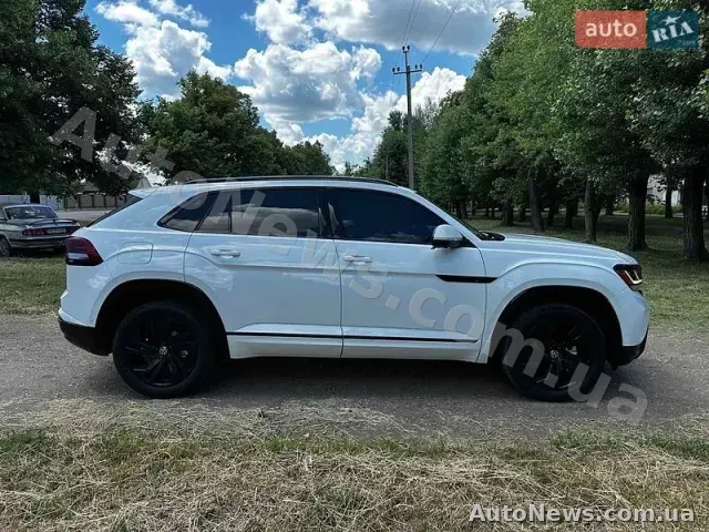 2021 Volkswagen Atlas Cross Sport, VIN 1V2TE2CA2MC215462, держномер АХ3367ОС — фото 15 (autoria)