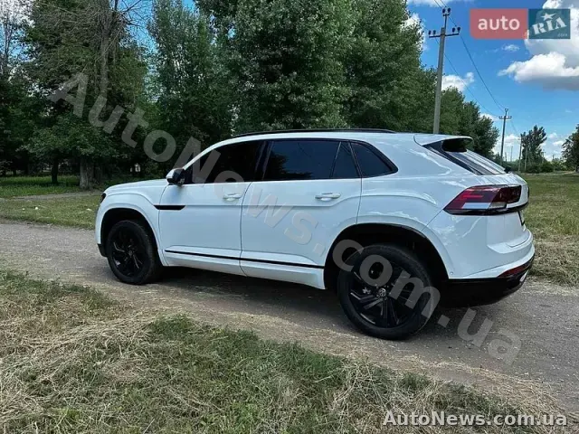 2021 Volkswagen Atlas Cross Sport, VIN 1V2TE2CA2MC215462, держномер АХ3367ОС — фото 19 (autoria)