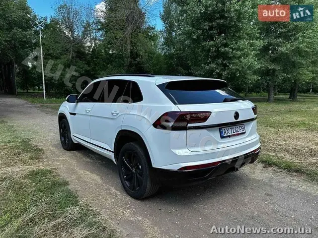 2021 Volkswagen Atlas Cross Sport, VIN 1V2TE2CA2MC215462, держномер АХ3367ОС — фото 22 (autoria)