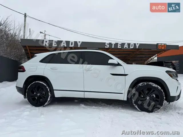 2021 Volkswagen Atlas Cross Sport, VIN 1V2TE2CA2MC215462, держномер АХ3367ОС — фото 4 (autoria)
