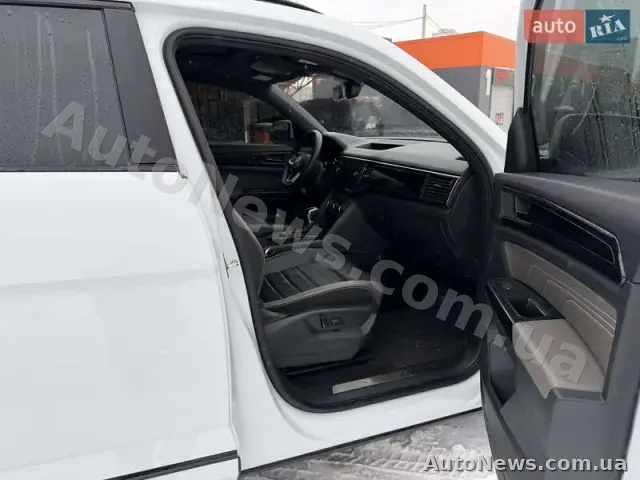 2021 Volkswagen Atlas Cross Sport, VIN 1V2TE2CA2MC215462, держномер АХ3367ОС — фото 8 (autoria)