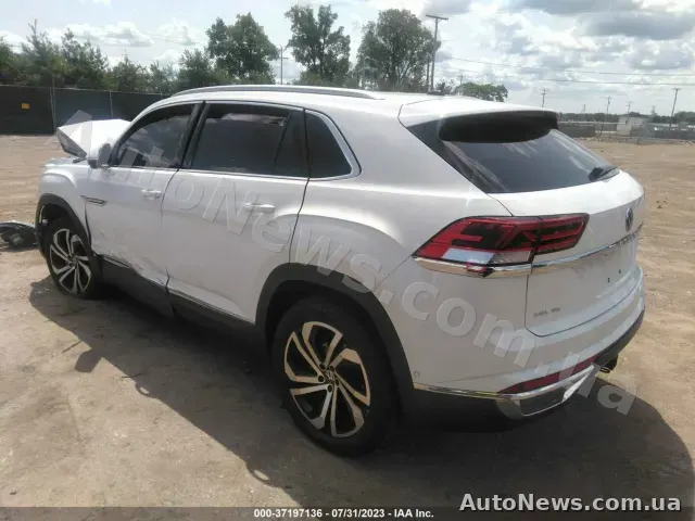 2021 Volkswagen Atlas Cross Sport, VIN 1V2TE2CA2MC215462, держномер АХ3367ОС — фото 3 (iaai)