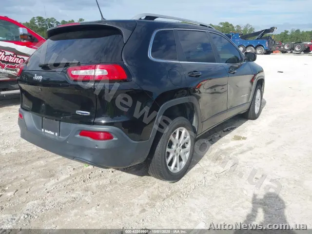 2017 Jeep Cherokee, VIN 1C4PJLCB4JD595102, госномер КА8220ТА — фото 4 (iaai)