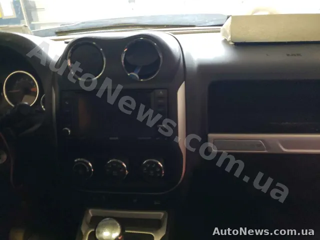 2016 Jeep Compass — фото 9 (copart)