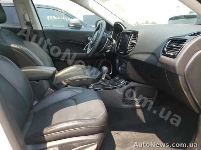 2018 Jeep Compass — фото 5 (copart)