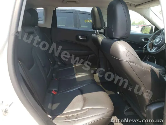 2018 Jeep Compass — фото 6 (copart)