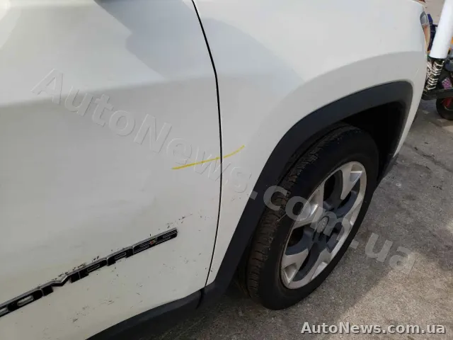 2018 Jeep Compass — фото 9 (copart)