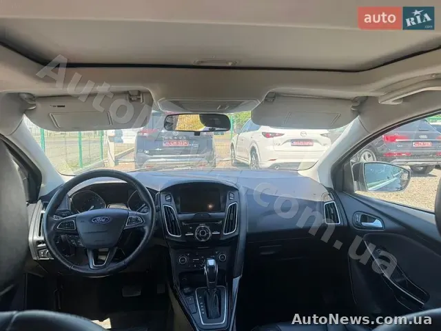 2018 Ford Focus, VIN 1FADP3N2XJL273199 — фото 35 (autoria)