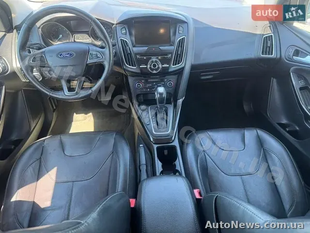 2018 Ford Focus, VIN 1FADP3N2XJL273199 — фото 36 (autoria)