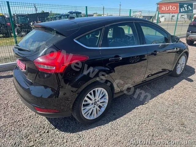 2018 Ford Focus, VIN 1FADP3N2XJL273199 — фото 7 (autoria)